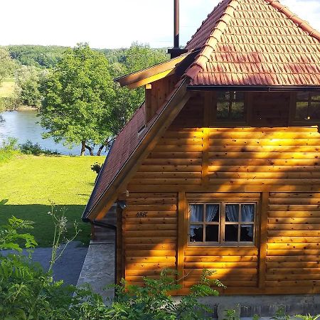 Drinska Tisina Villa Ljubovija ภายนอก รูปภาพ