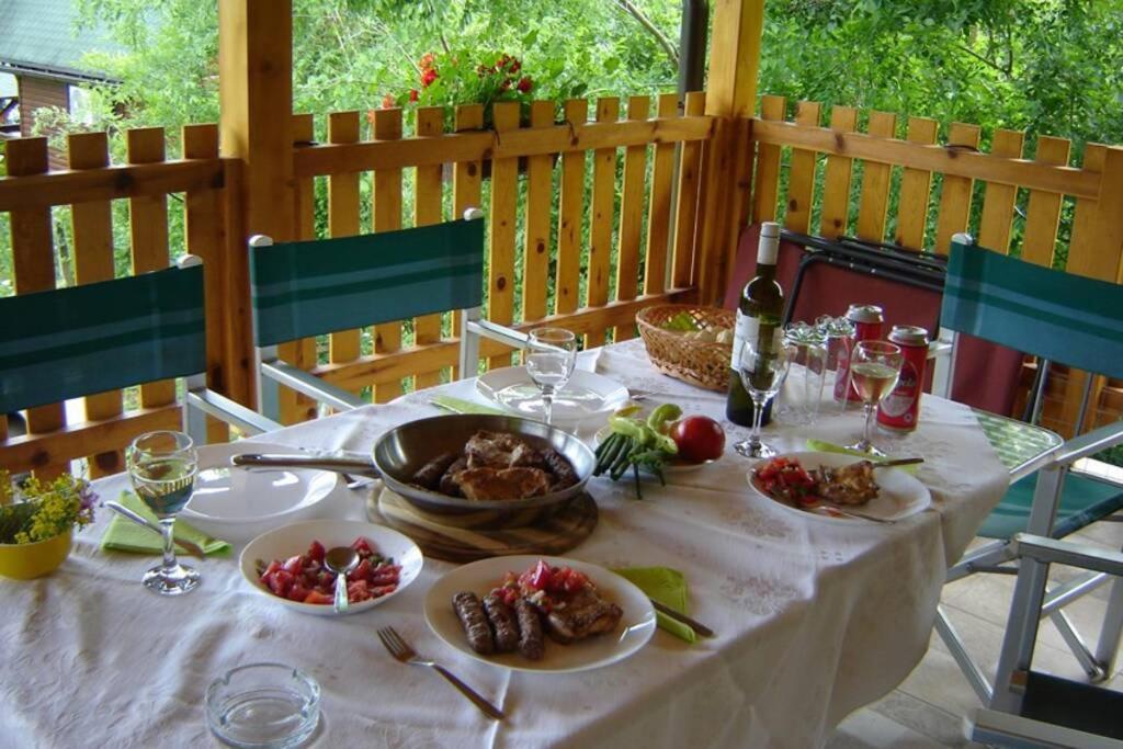 Drinska Tisina Villa Ljubovija ภายนอก รูปภาพ
