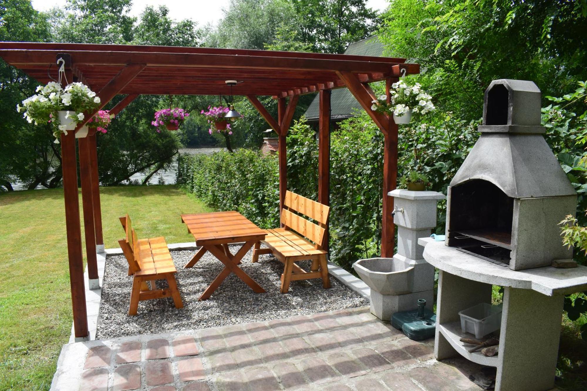 Drinska Tisina Villa Ljubovija ภายนอก รูปภาพ